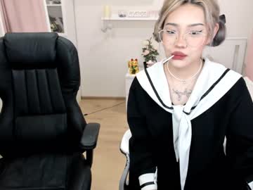 webcam couple ramenzilla today image #3707020