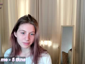 webcam girl heather_coy today image #4046209