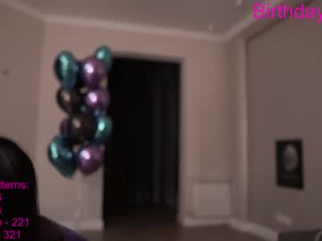 webcam girl lindamei today image #3145388