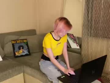 webcam girl karinalin18 today image #3666374