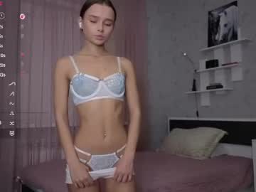 webcam girl hoaarisa today image #12311