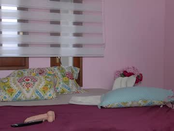 webcam couple palaustudio today image #897359