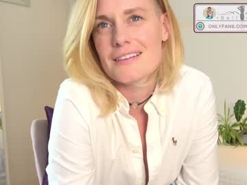 webcam girl belle_jlou today image #2300400