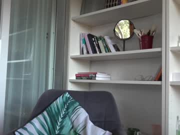 webcam girl joobeelee today image #1235753