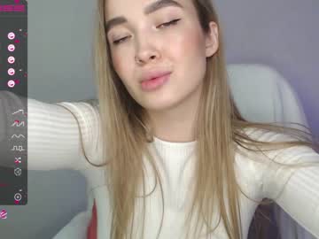 webcam girl yourvirusqueen_ today image #2275137