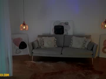 webcam girl provocatrixx today image #2136741