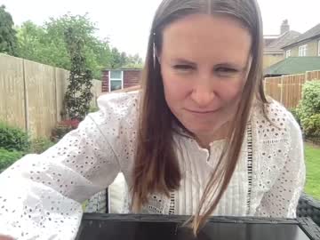 webcam girl eatmypie69 today image #1860002