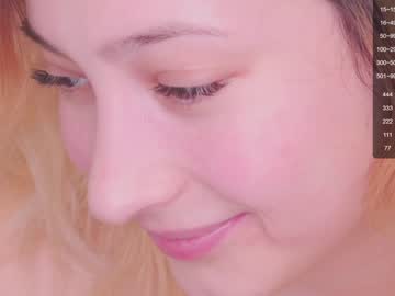 webcam girl aveksmr today image #1418959