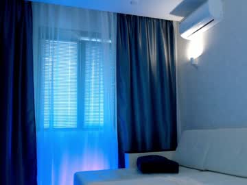 webcam girl amourvenenum today image #2448321