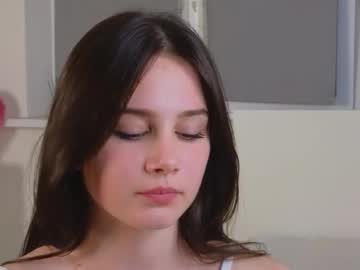 webcam girl cwenbroadway today image #4086310