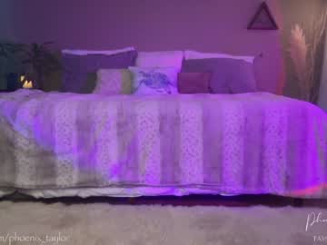webcam girl phoenix_taylor today image #2174057