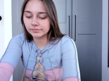 webcam girl eleonora_linn today image #2040680
