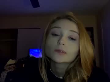 webcam girl princesshannnnn today image #356271