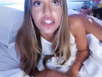 webcam girl peachy_paige today image #4048551
