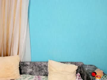 webcam girl _0k_ today image #942968