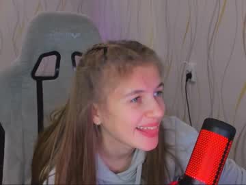 webcam girl kylie_mine today image #2990601