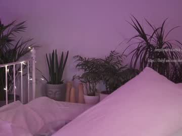 webcam girl _deepthroatgalactica today image #246539