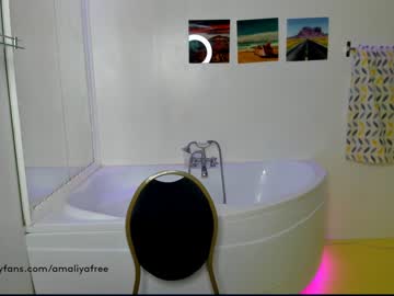 webcam girl amelia__williams today image #798579