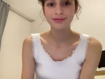 webcam girl crown_of_vice01 today image #2810887