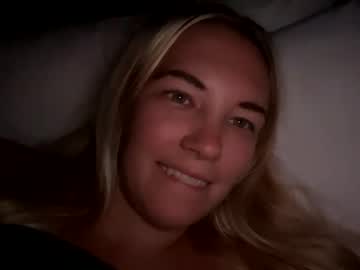 webcam girl mariah95 today image #157271
