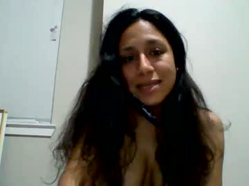 webcam girl e111986 today image #3992150