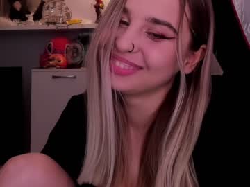 webcam girl sweetmila1 today image #3355858