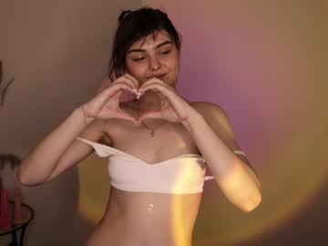 webcam girl chloewilliam_ today image #3947302
