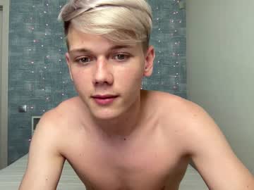 webcam couple oliver_multishot today image #2280443