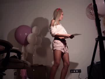 webcam girl peach_me today image #1541157