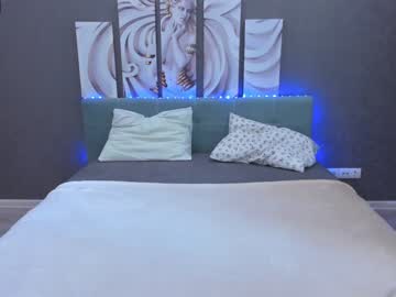 webcam girl sparklylinda today image #2190610
