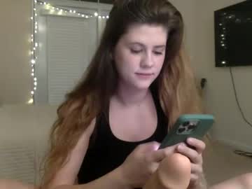 Cam for highfivecreampie