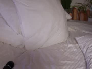 webcam girl _deepthroatgalactica today image #1208650