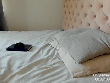 webcam girl cbhotblonde today image #1974027