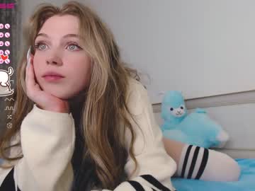 webcam girl small_blondee today image #3103675
