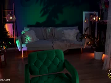 webcam girl provocatrixx today image #2710584