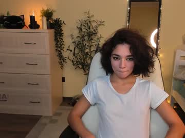 webcam girl ella_flar_ today image #2824308