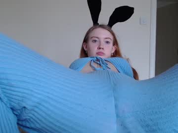webcam girl dominiquemystique today image #2994604