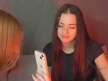 webcam girl wet_peachs today image #1110668