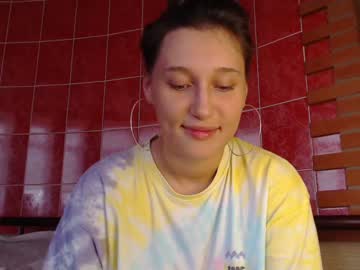 webcam girl highlemonsss today image #1529827