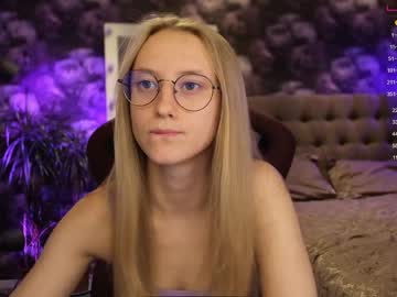webcam girl angeellina today image #3199298