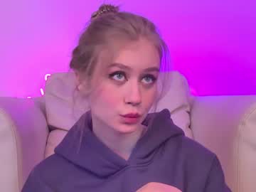 webcam girl shycinderella today image #402727