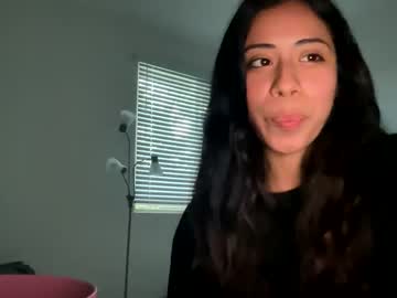 Cam for daisy_darling222