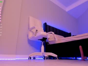 webcam girl aerri_lee today image #1719017