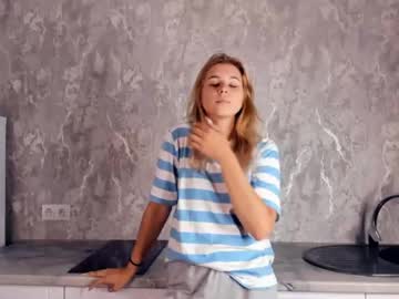 webcam girl gillianengelby today image #4026657