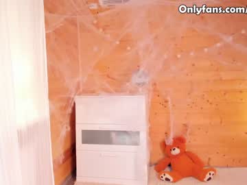webcam girl evaava today image #432024