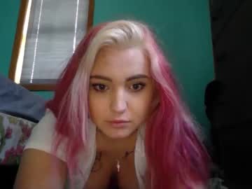 webcam girl bipolarbeauty53 today image #1173865