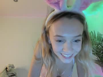 webcam girl xoanetta today image #347152