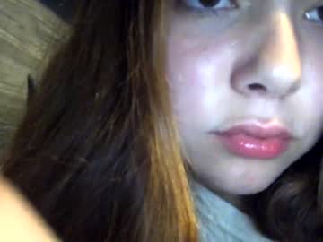 webcam girl prettylatinamomma02 today image #1376966