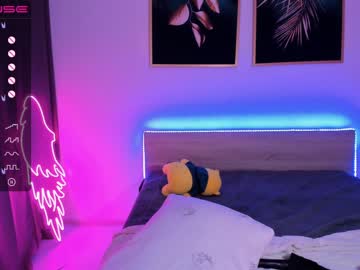 webcam girl aisneon today image #1795615
