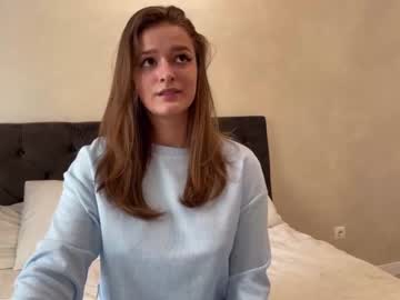 webcam girl lunny_ today image #1343070